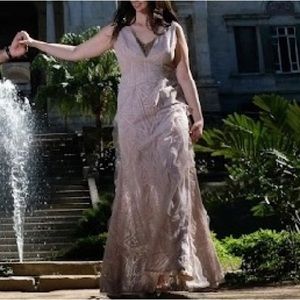 BCBGMAXAZRIA Customized Gown